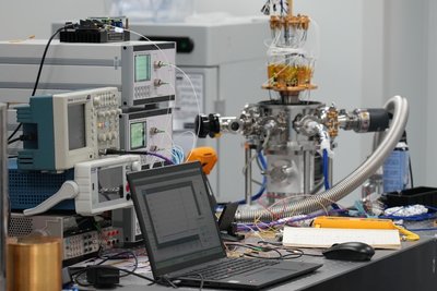 图灵量子打通中国算力栈 国产GPU首次规模适配光量子计算，量超融合走到关键一步